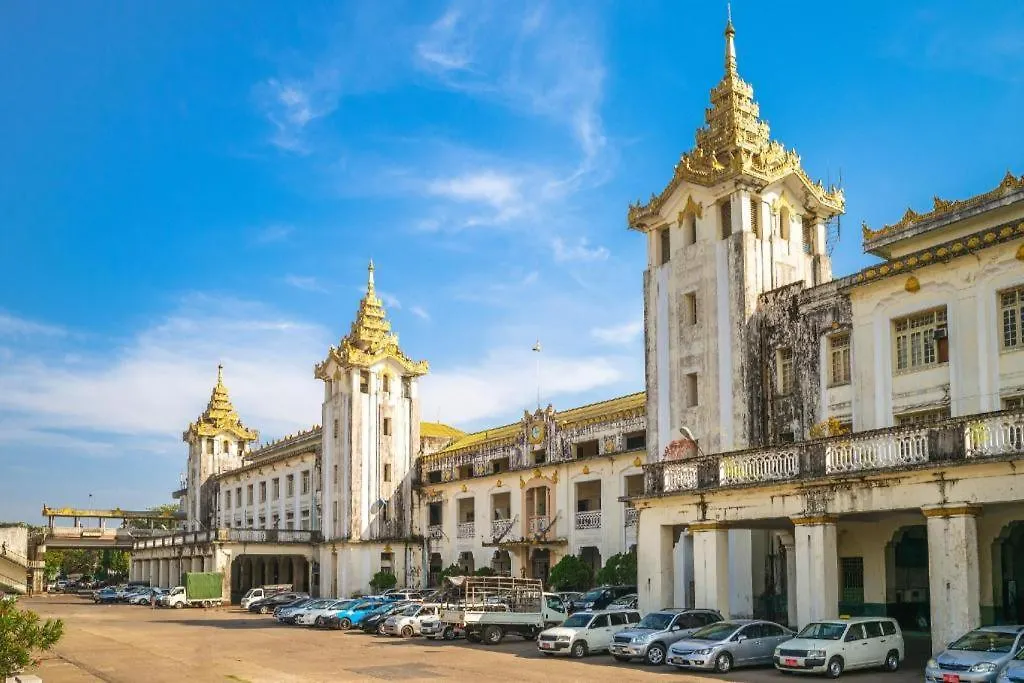 Yuzana Garden Hotel Yangon